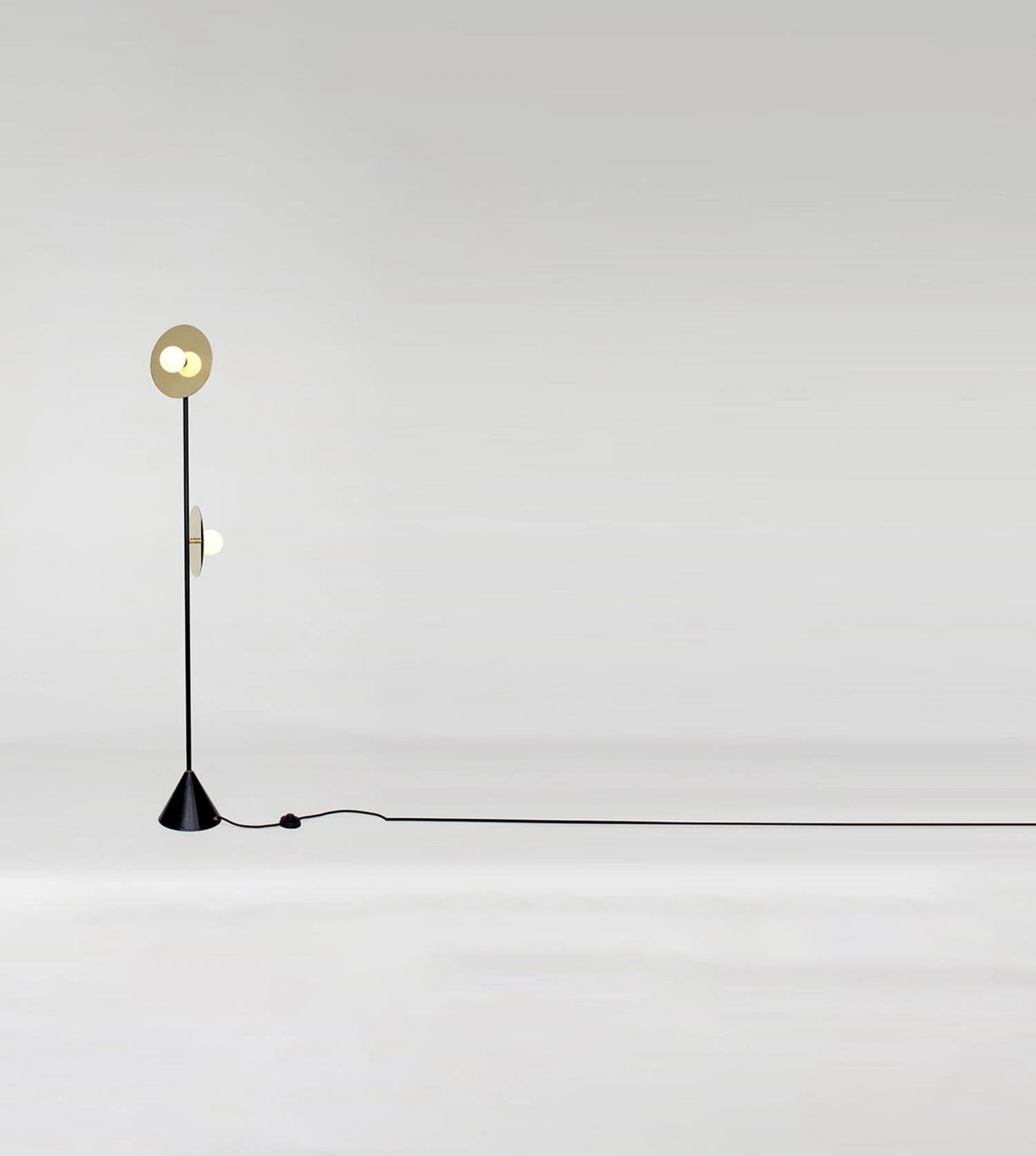 Lampadaire Disc And Sphere 4 Lampadaire Disc And Sphere – Image 2