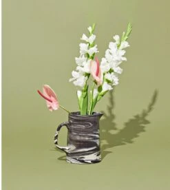 Hay Pichet En Porcelaine Et Grès Blanc Effet Marbré / Marbled Jug -Décoration D'intérieur pichet en porcelaine et gres blanc effet marbre marbled jug 2